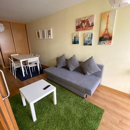 Lovely Apartaments Lugo Bagian luar foto