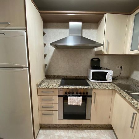 Lovely Apartaments Lugo Bagian luar foto